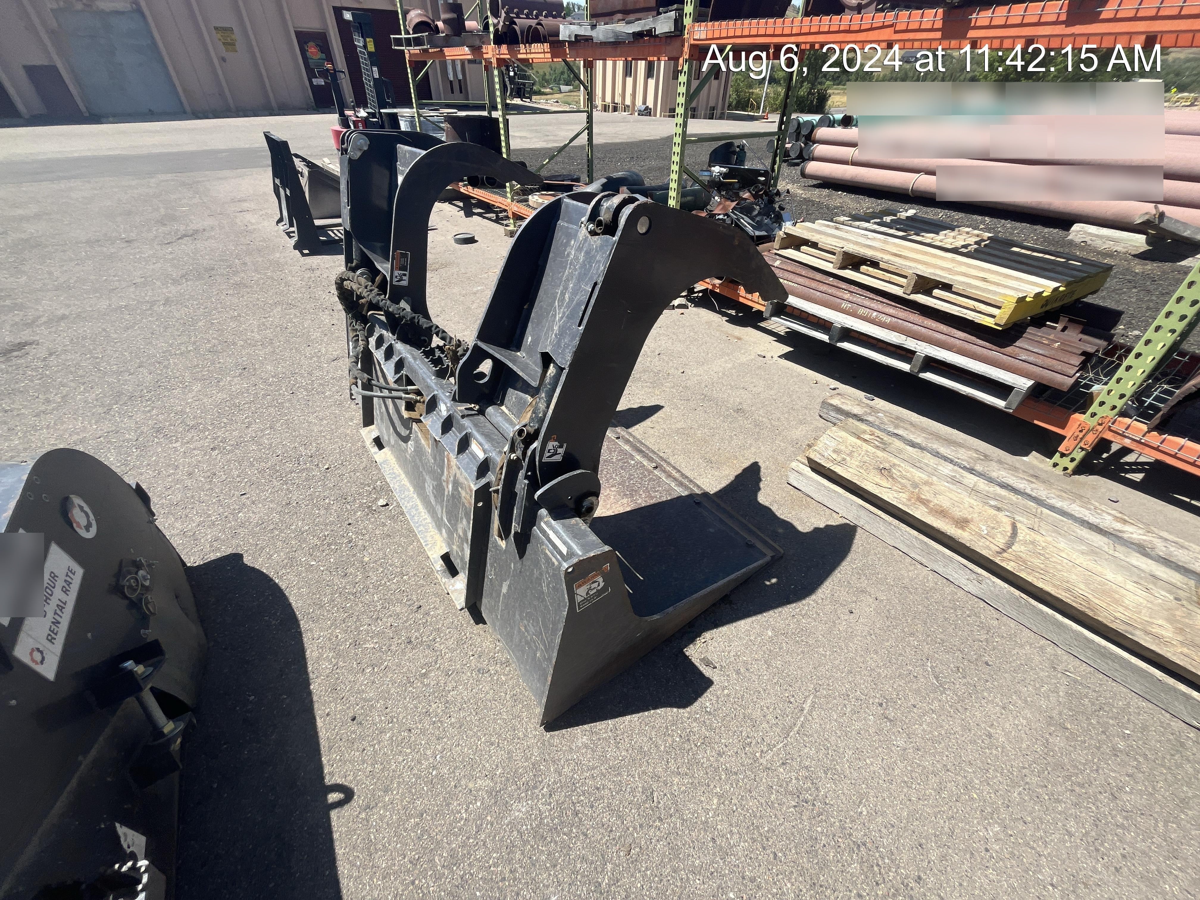2018 PALADIN 76" Scrap Grapple Bucket - Paladin