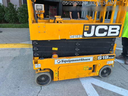 2023 JCB S1930E