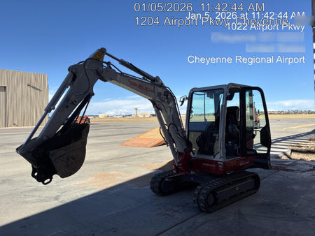 2025 TAKEUCHI TB235-2CR