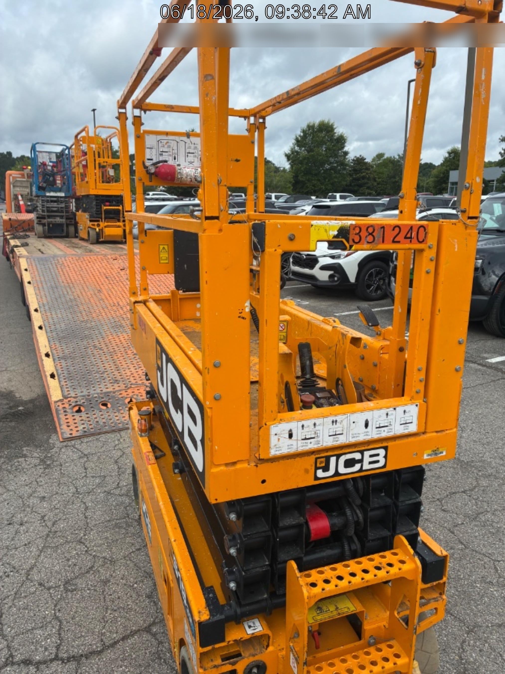 2024 JCB S1932E