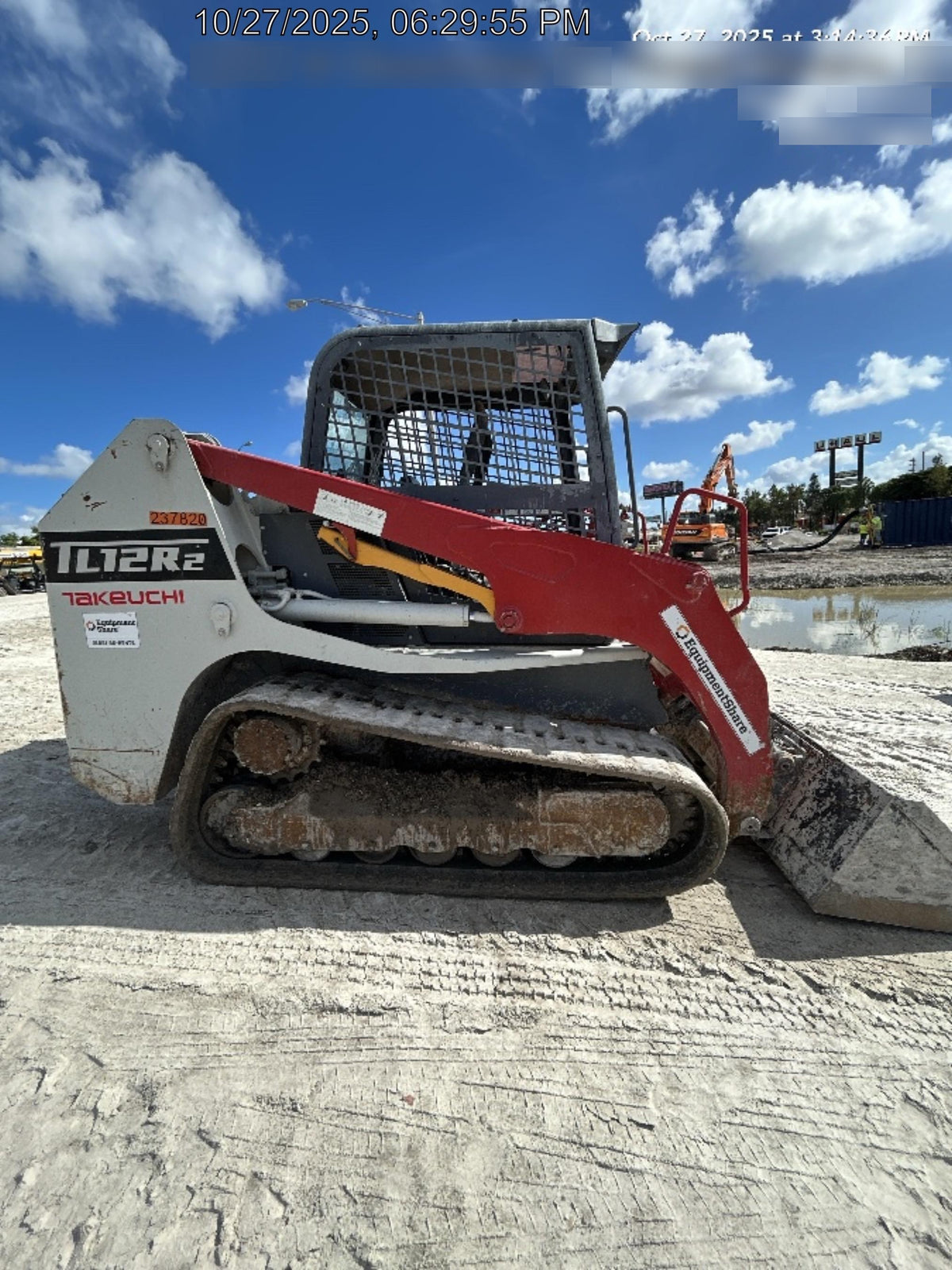 2022 TAKEUCHI TL12R2-R