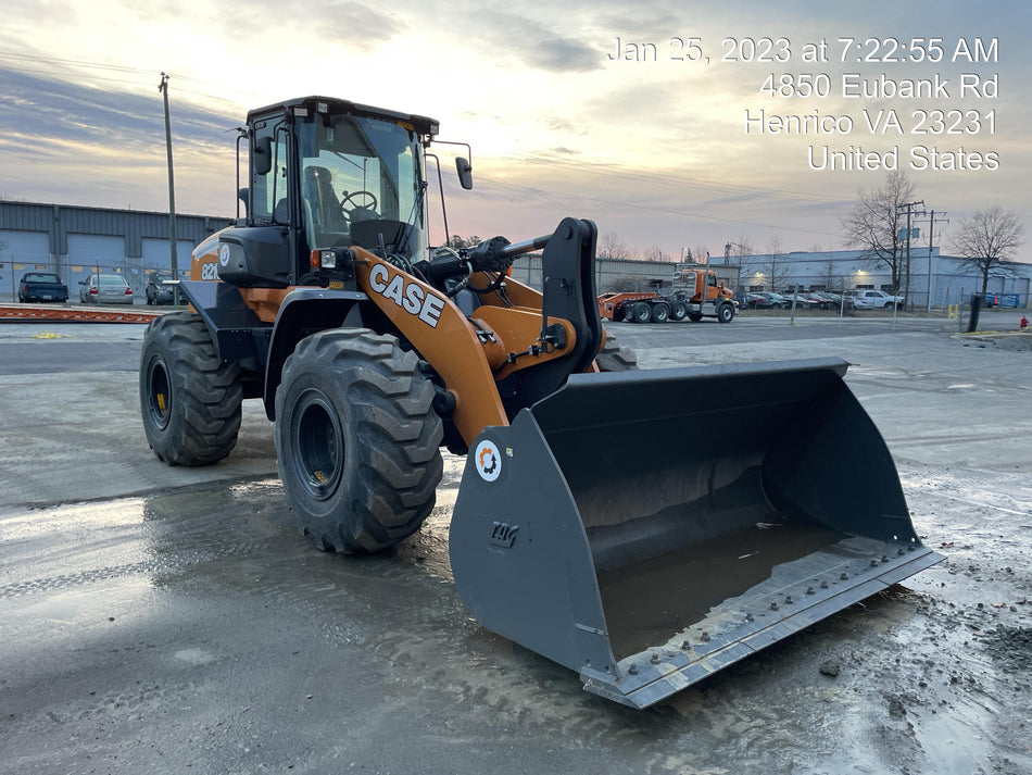2022 CASE 821G