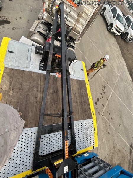 2024 JLG 1001275853
