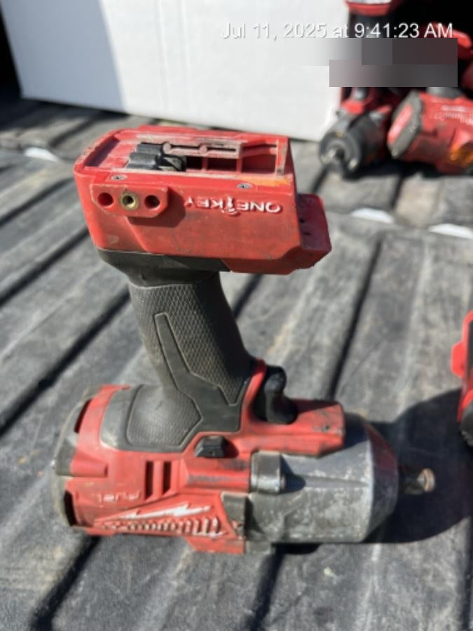 2022 MILWAUKEE 2863-22