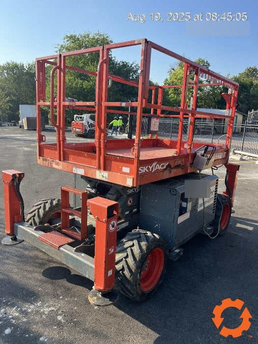 2017 SKYJACK SJ6826 RT