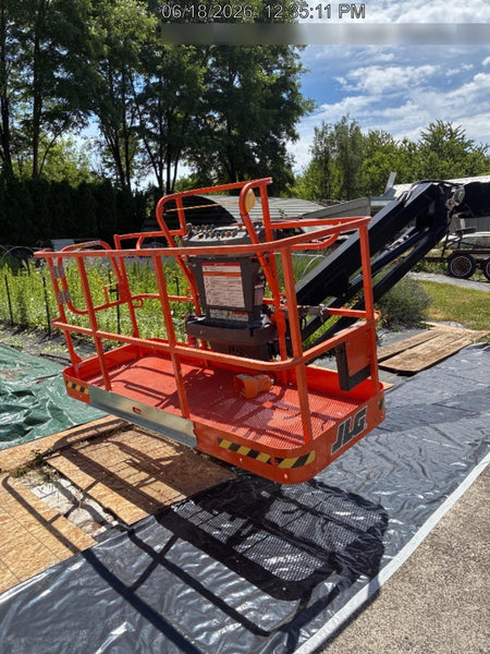 2025 JLG 660SJ