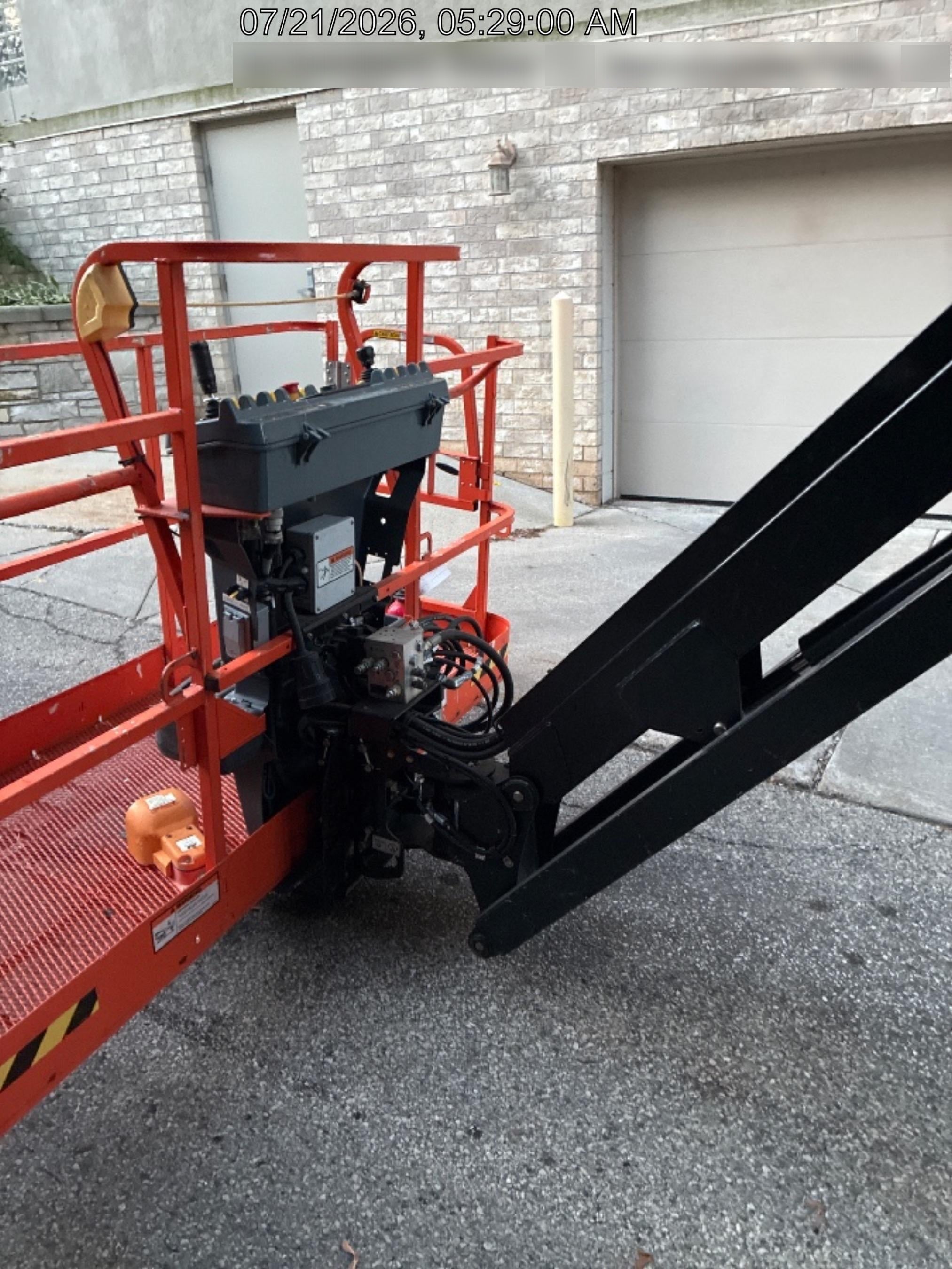 2024 JLG 660SJ