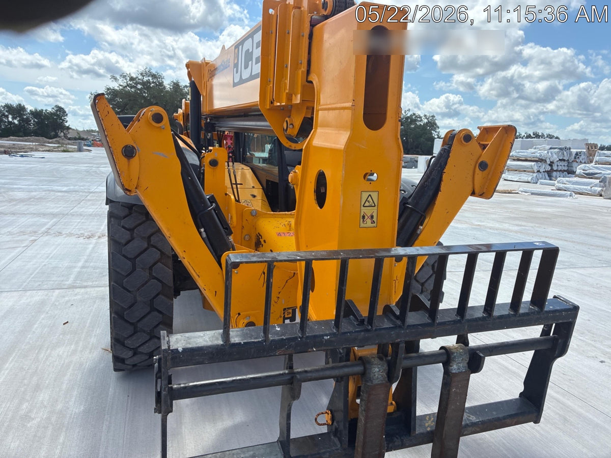 2024 JCB 510-56