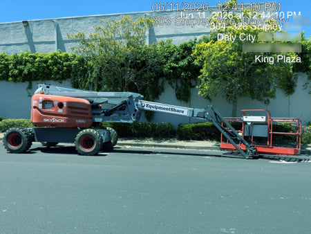 2024 JLG 1001099351