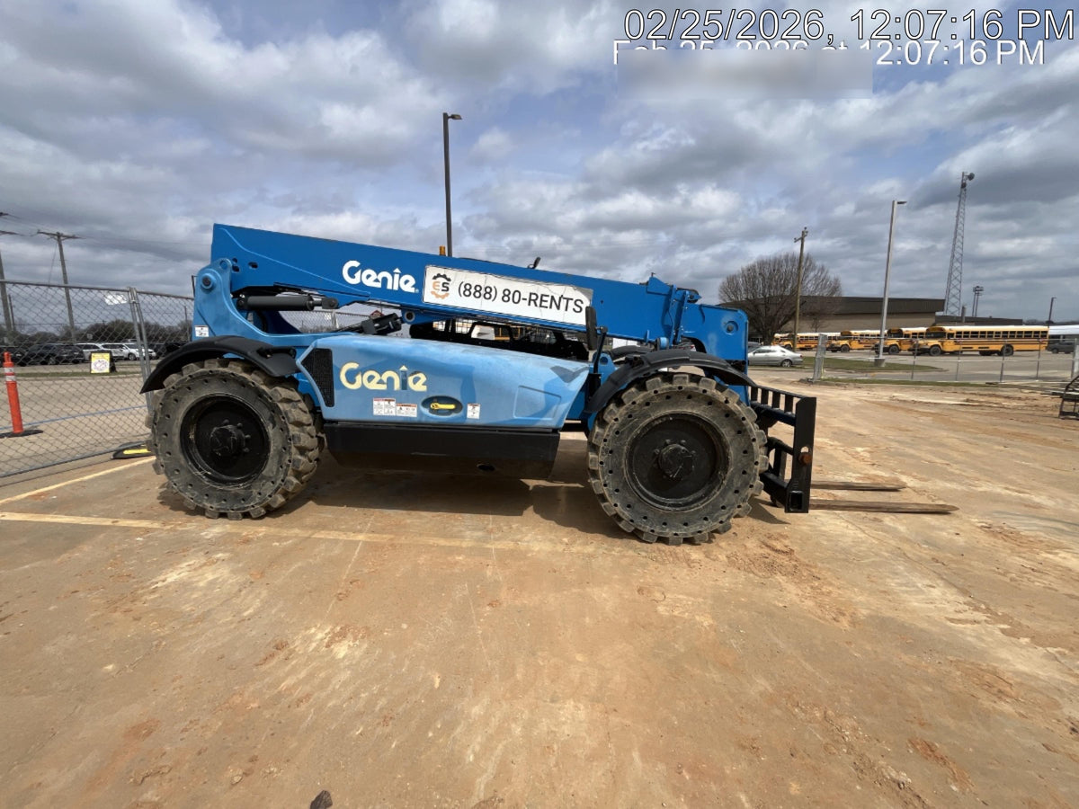 2018 Genie GTH-636 Genie GTH-636 w/Open ROPS, Work Lights, Solid Tires, RH Cab Mesh, Beacon, 48" Carriage and Forks