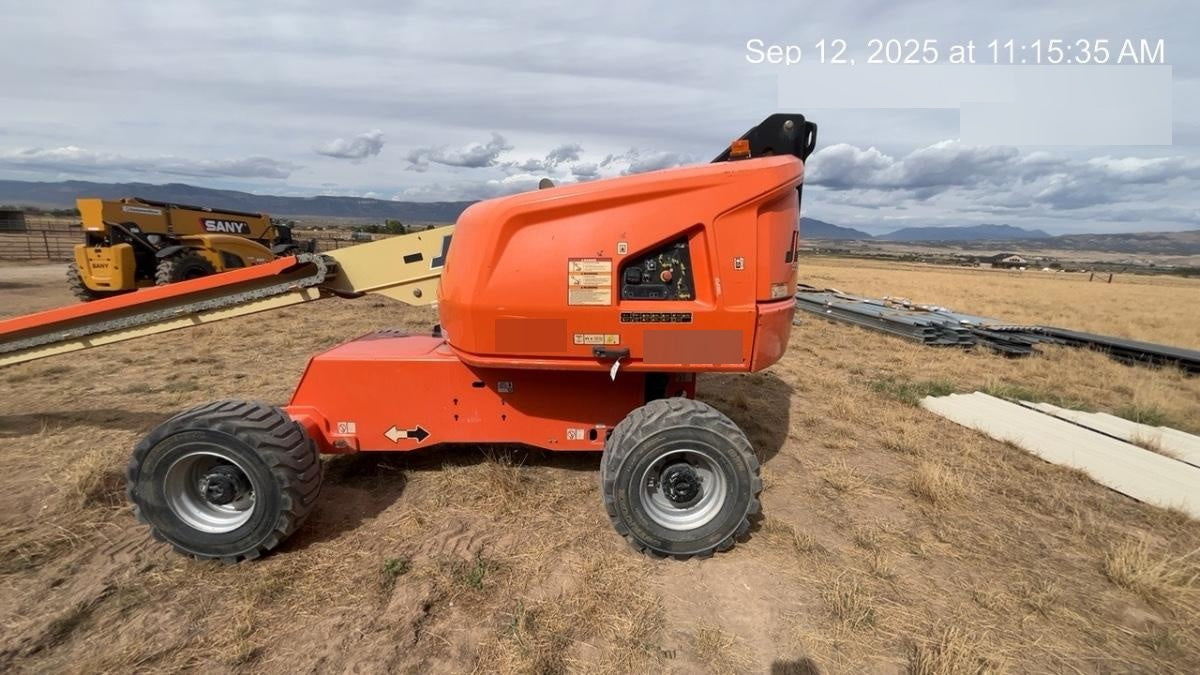 2020 JLG 460SJ
