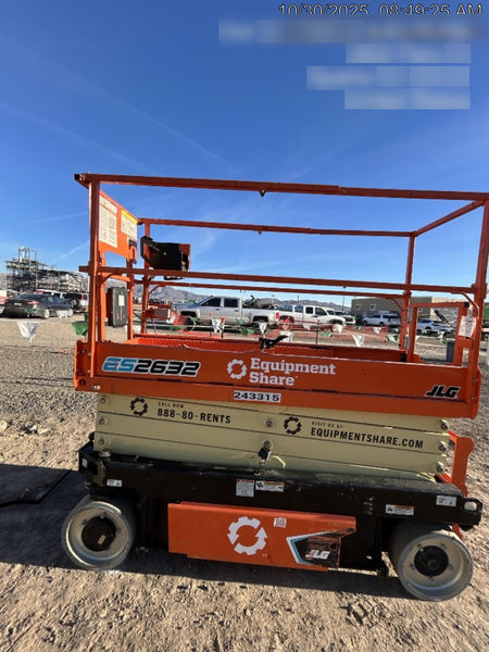 2022 JLG ES2632