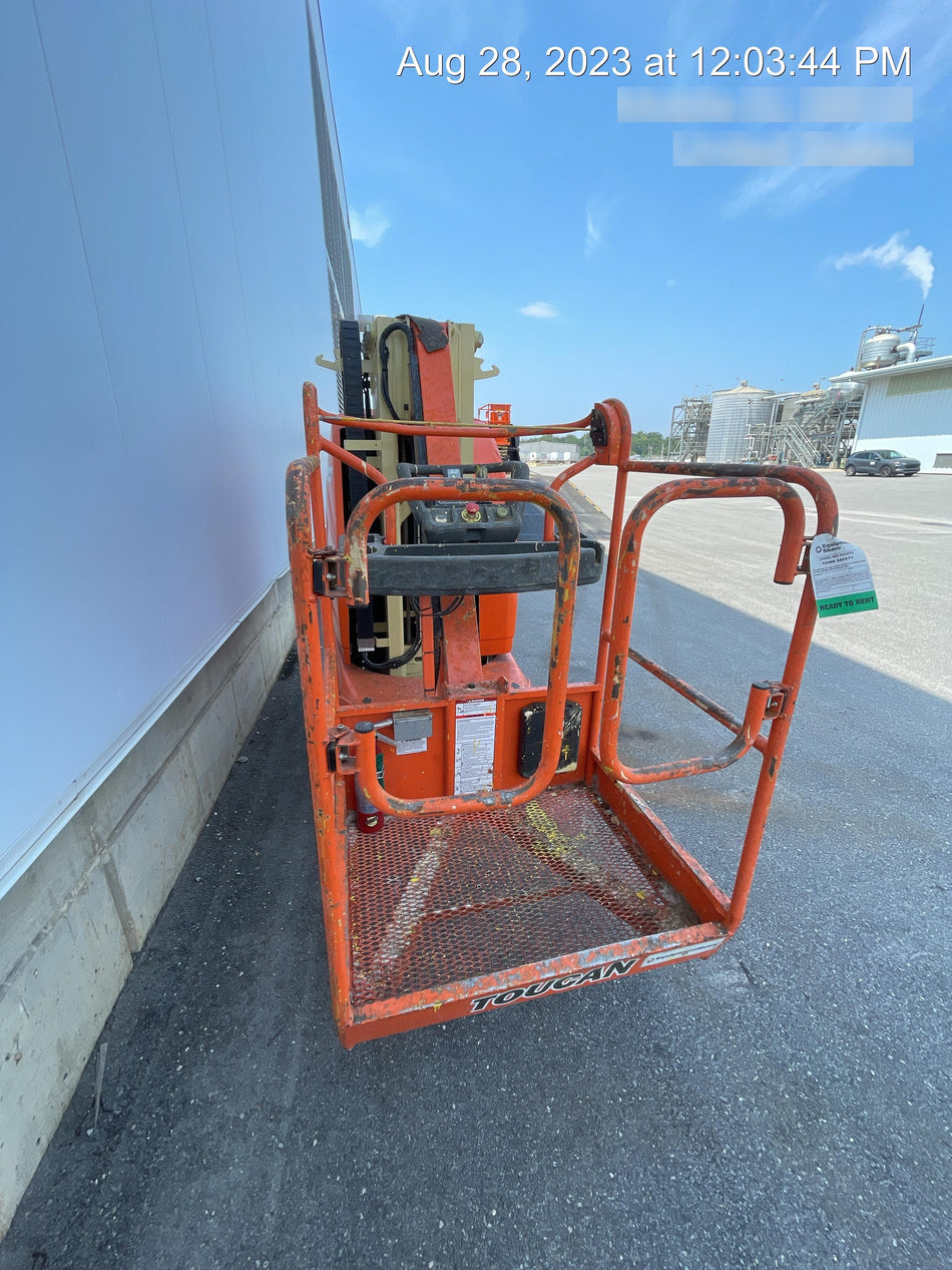 2022 JLG 26E