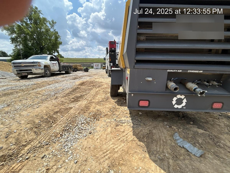 2022 ATLAS COPCO XAS 900