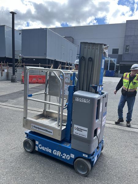 2021 GENIE GR-20