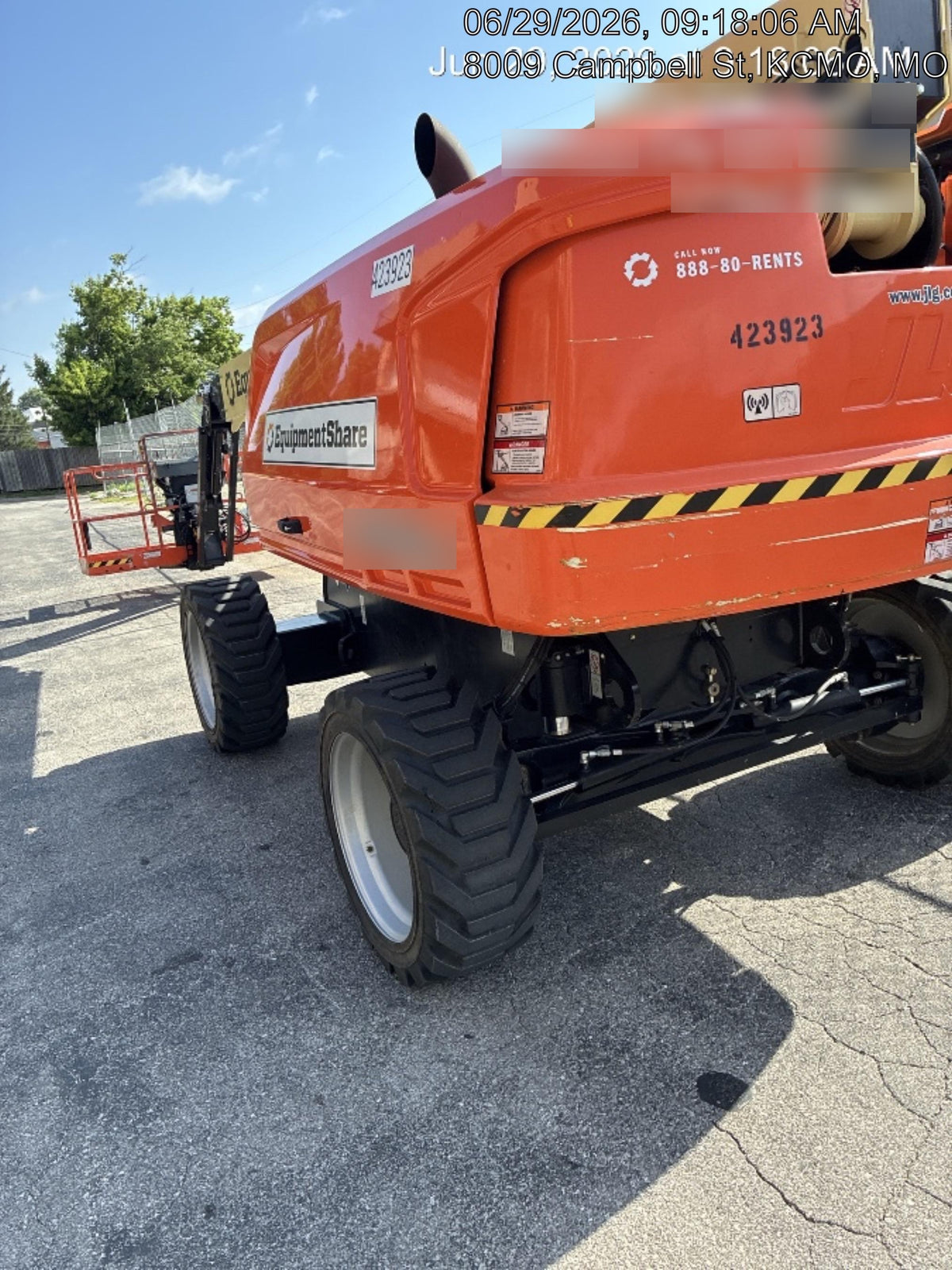 2024 JLG 660SJ
