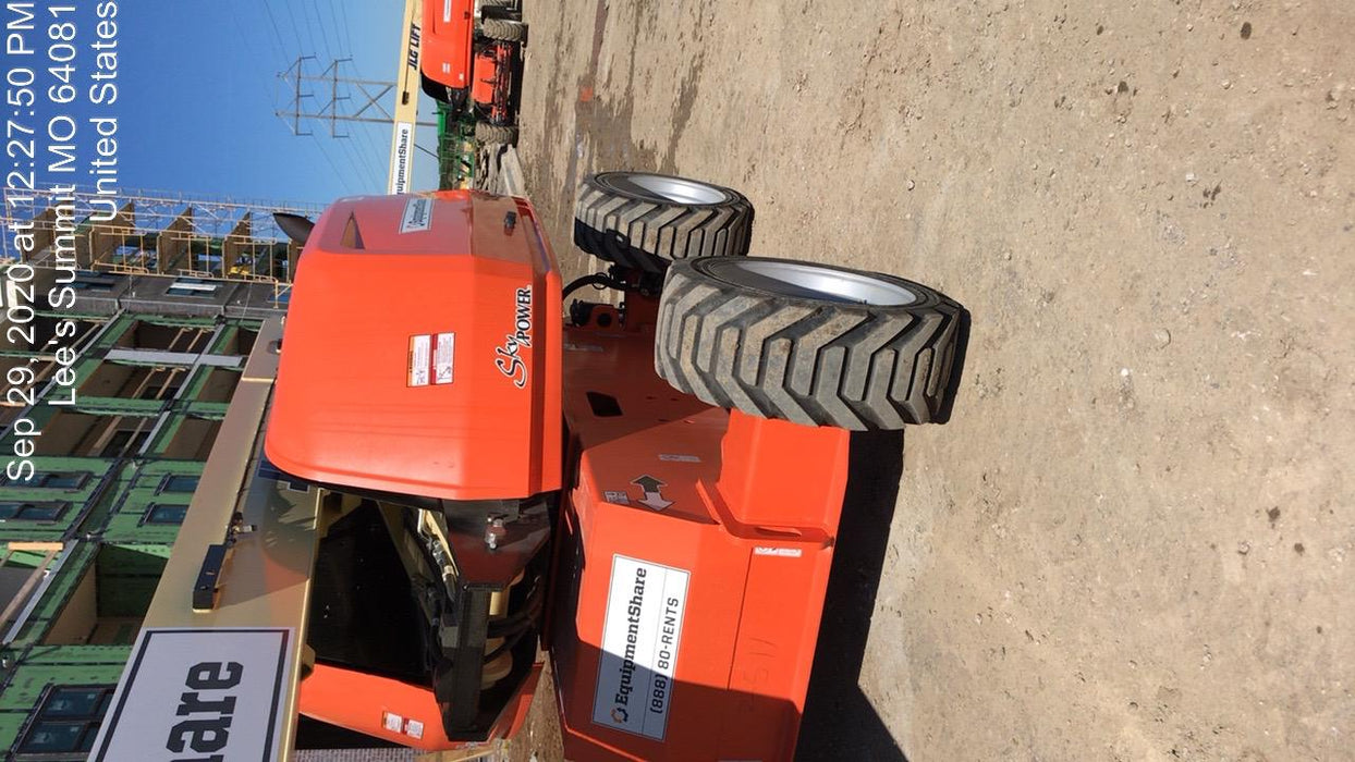 2020 JLG 660SJ