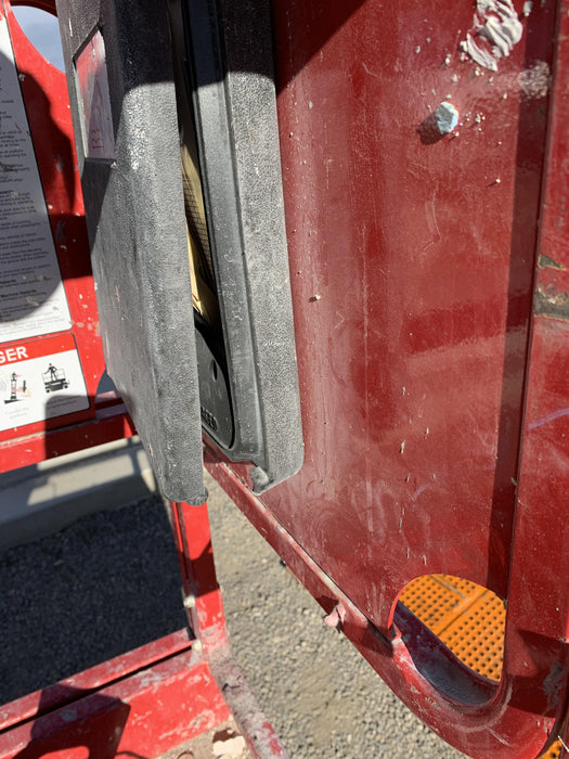 2020 MEC 1330SE Solid NM Tires, Steel Swing out Doors, LCS, Beacon, 900W Inverter