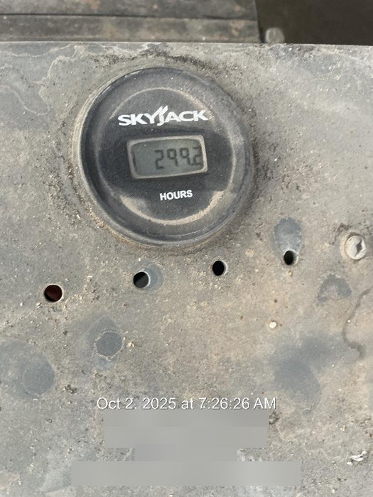 2018 Skyjack SJIII-3226 Skyjack SJIII3226 Scissor Lift w/Trojan Batteries