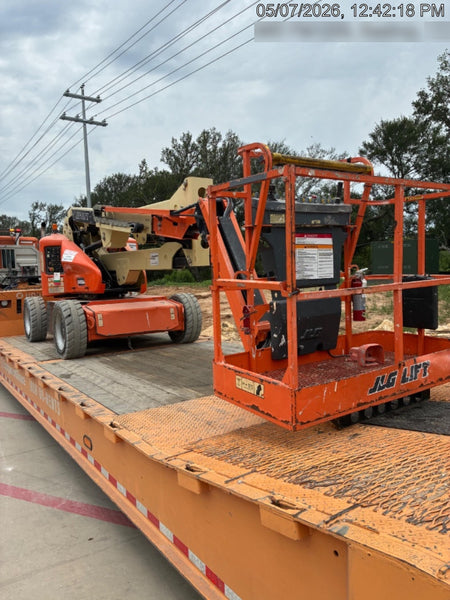 2019 JLG E450AJ