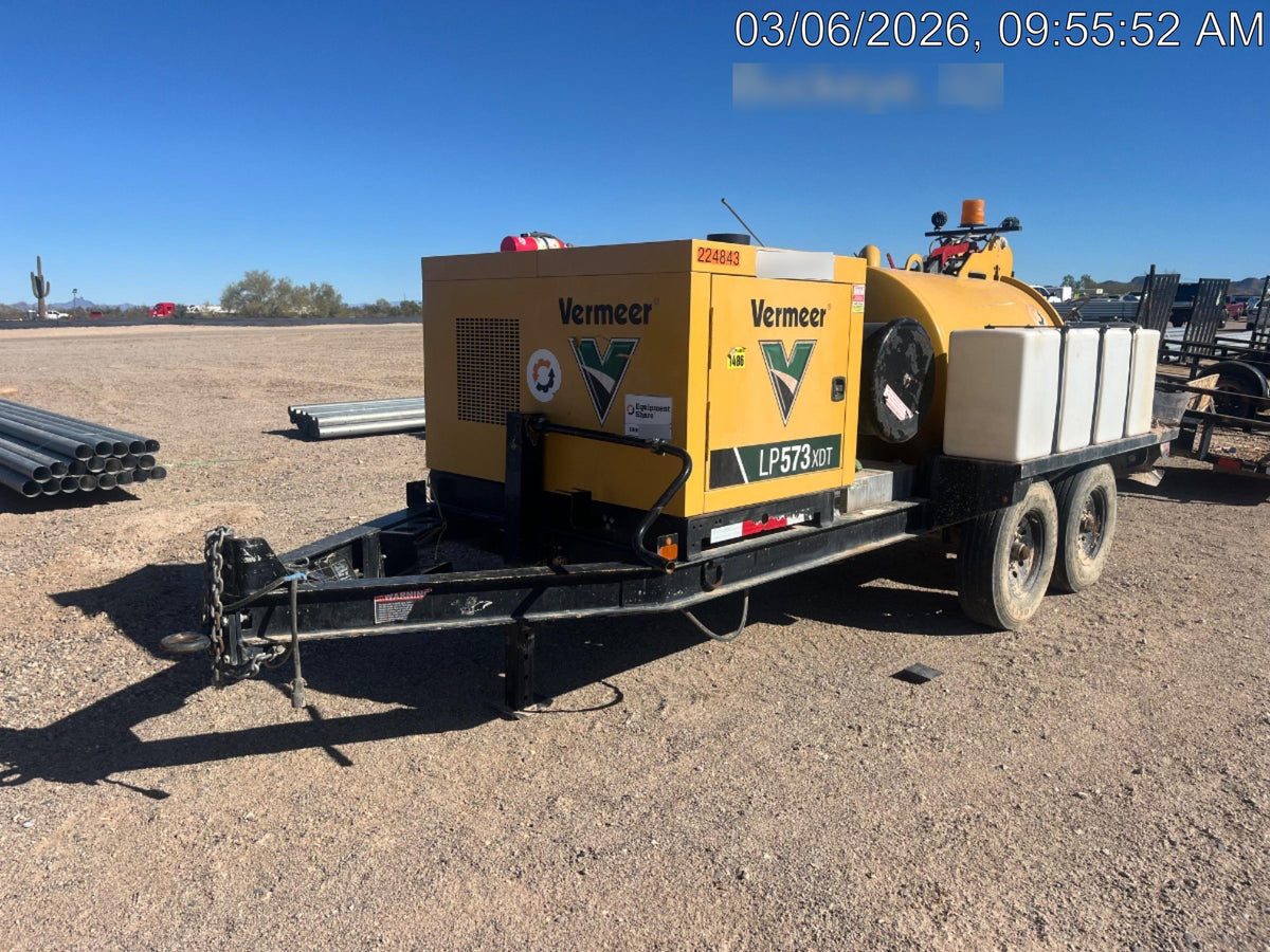 2022 VAC-TRON LP573XDT