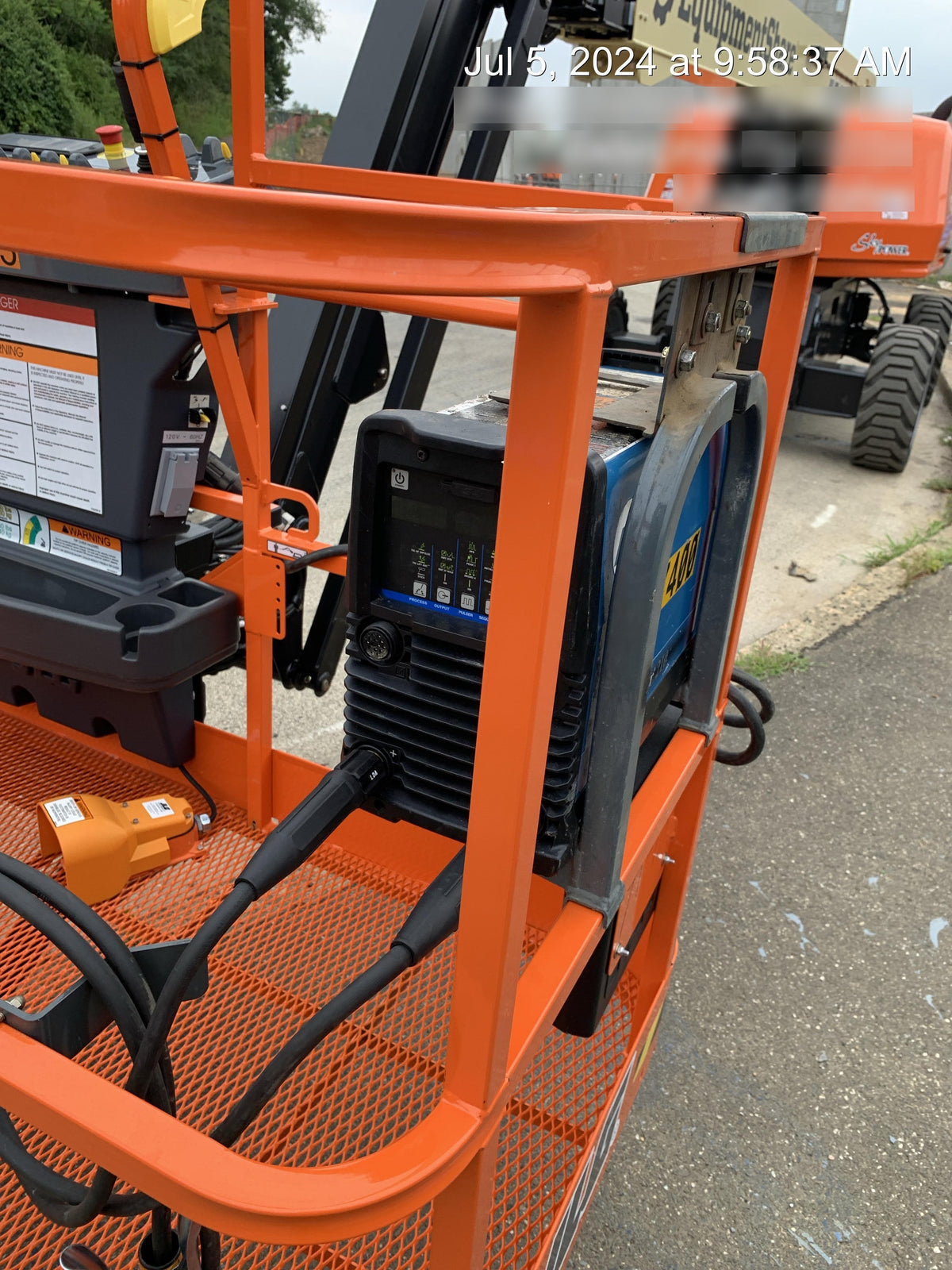 2022 MILLER ELECTRIC Maxstar 210 DX