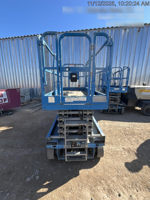 2020 Genie GS-3246 Standard, Folding full height swing gate