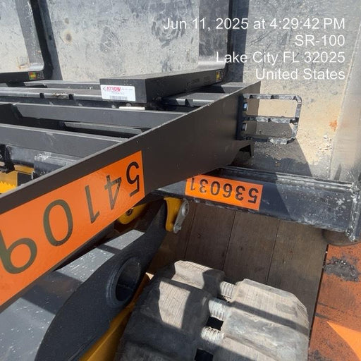 2025 JOHN DEERE 84" Bucket - John Deere