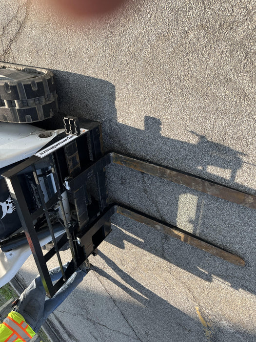 2024 ARROW MATERIAL HANDLING F5100CB