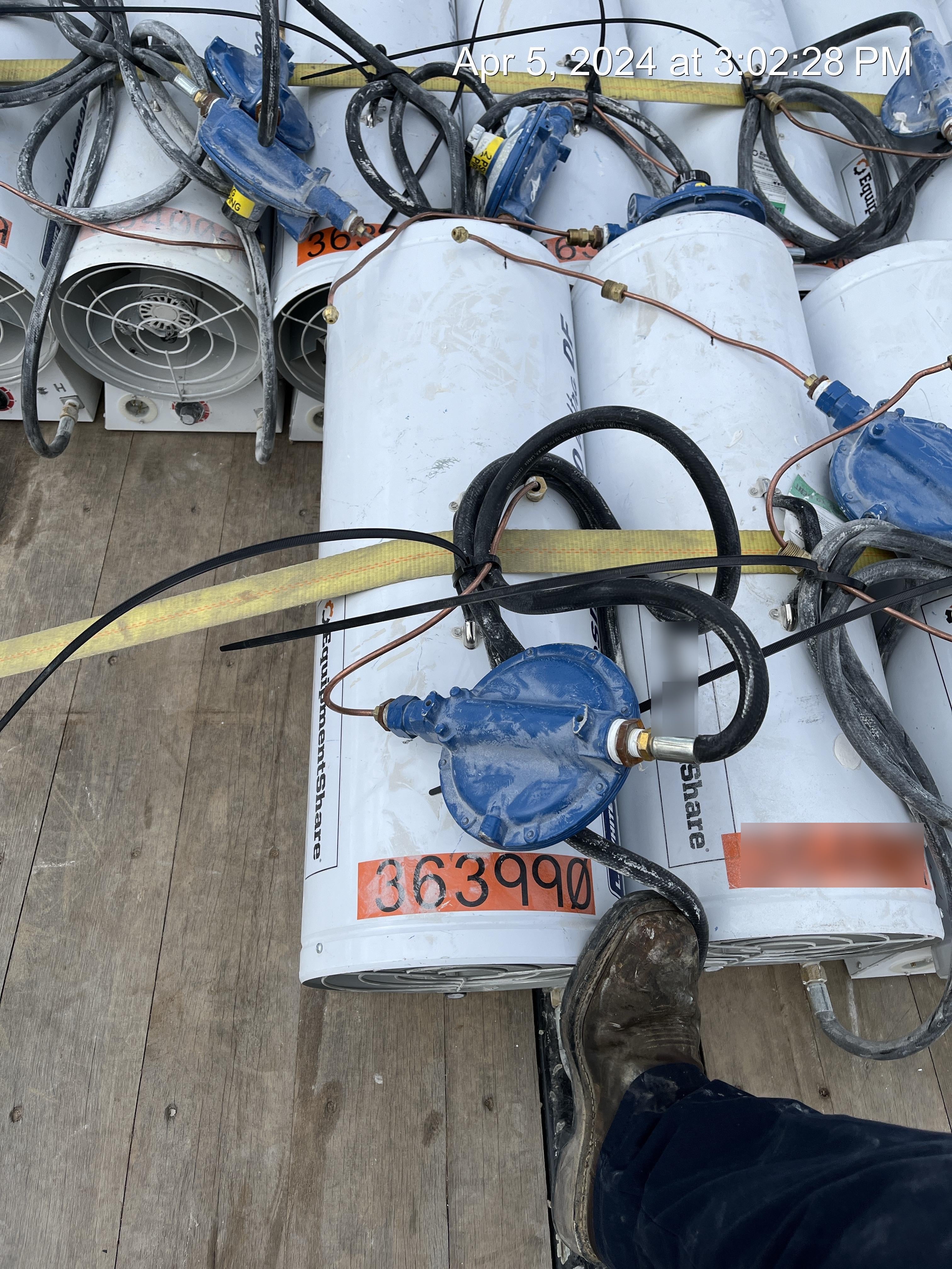 2023 LB WHITE Tradesman 400 Ultra DF