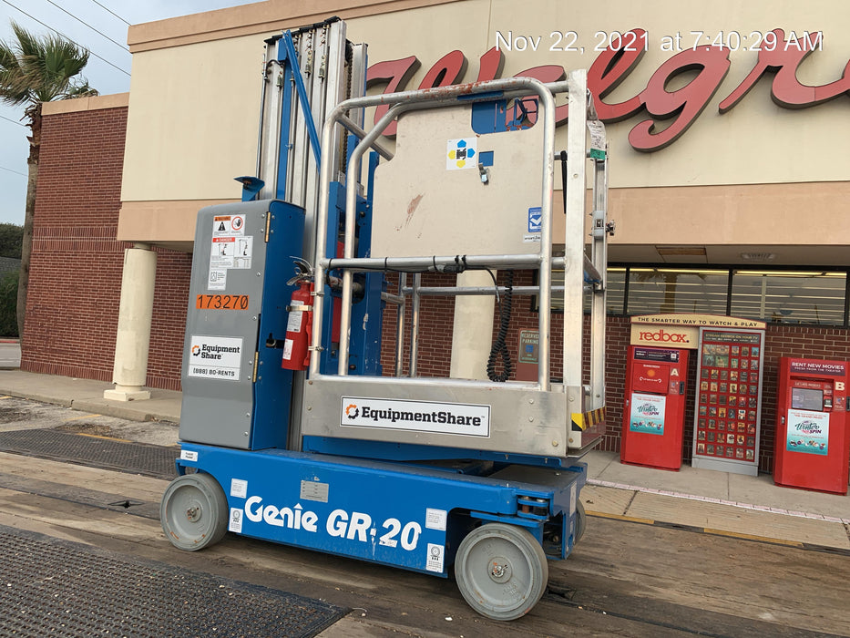 2021 GENIE GR-20