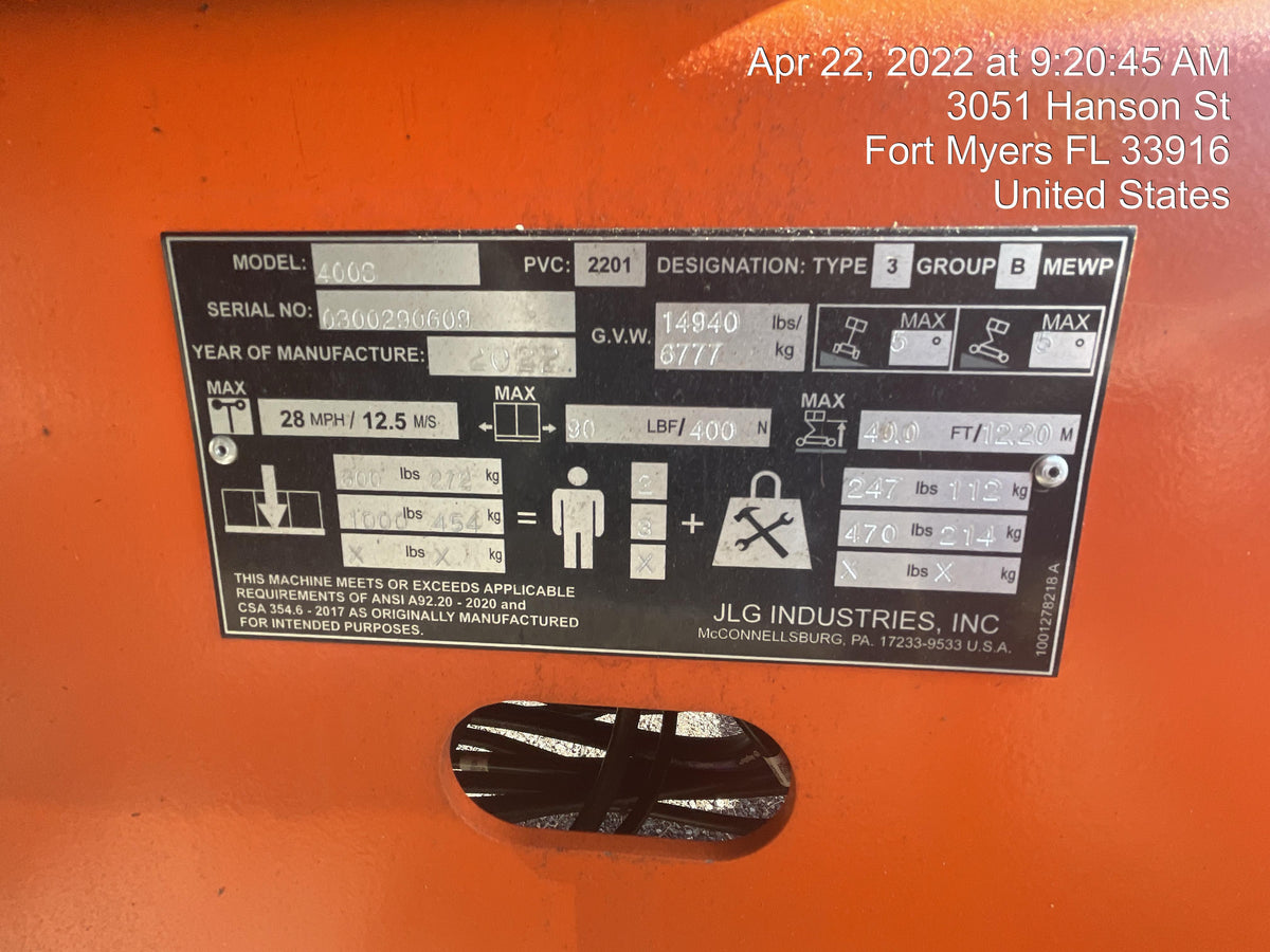 2022 JLG 400S