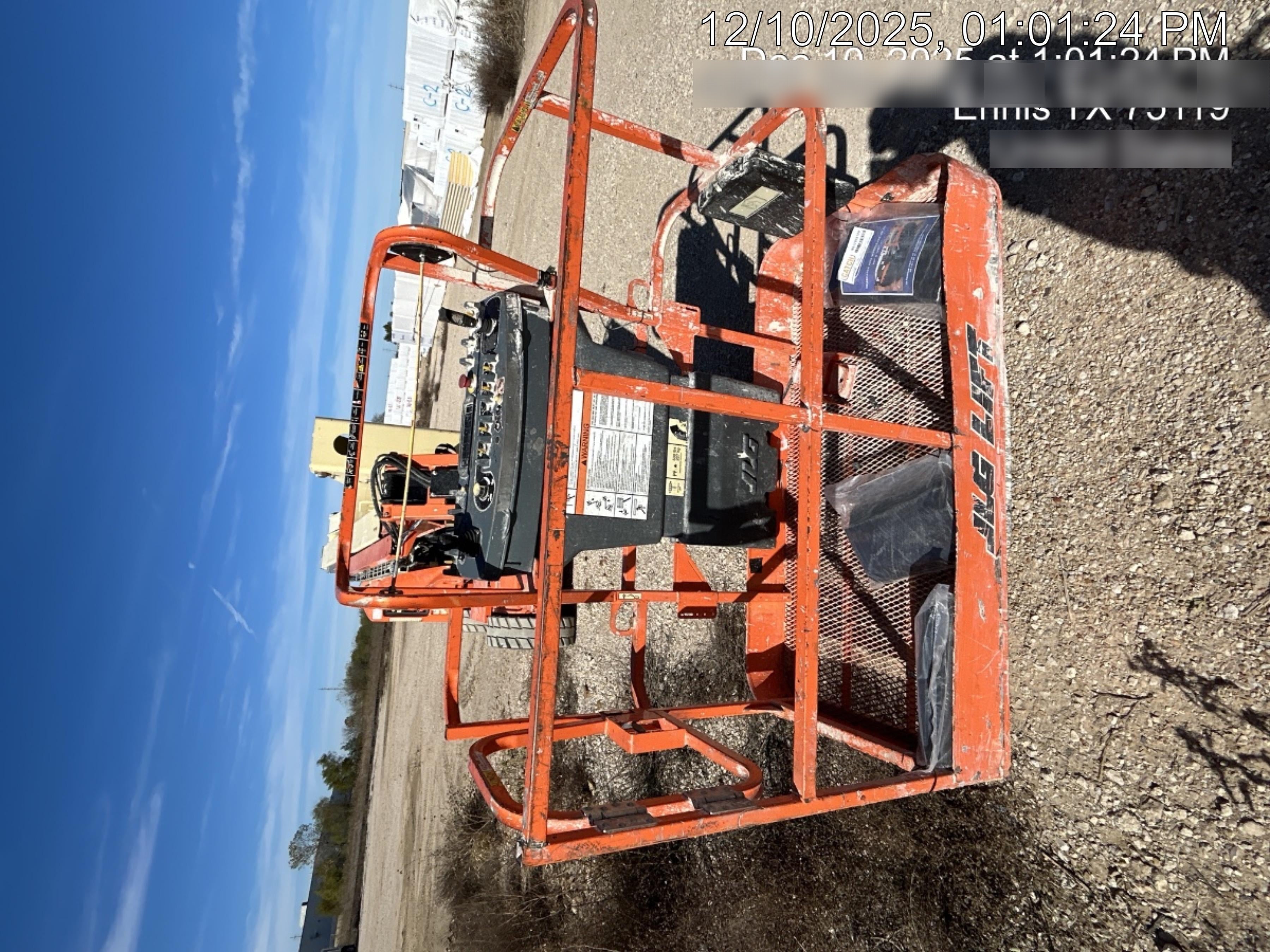 2019 JLG E450AJ