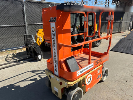 2021 JLG 1230ES