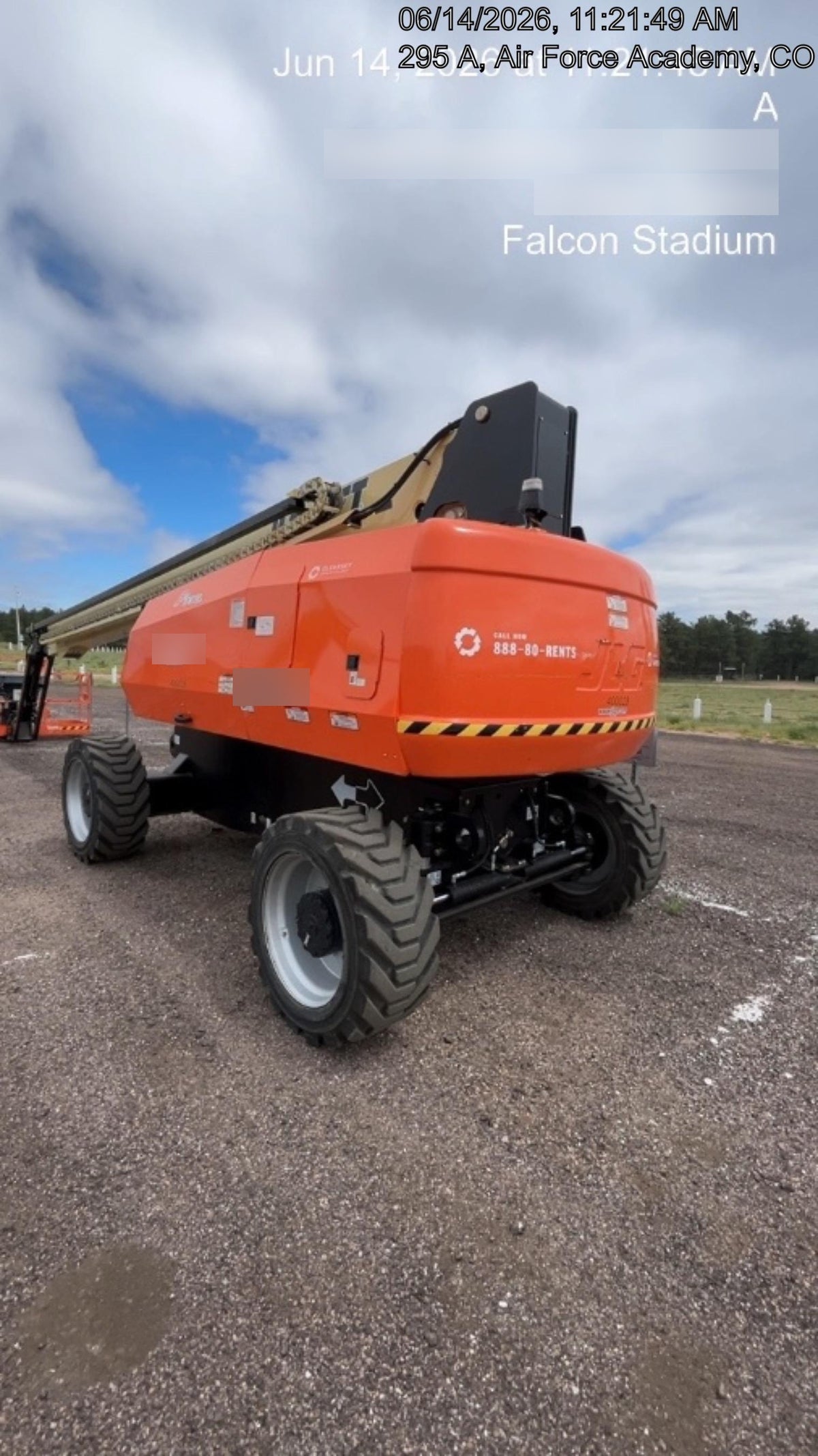 2024 JLG 860SJ