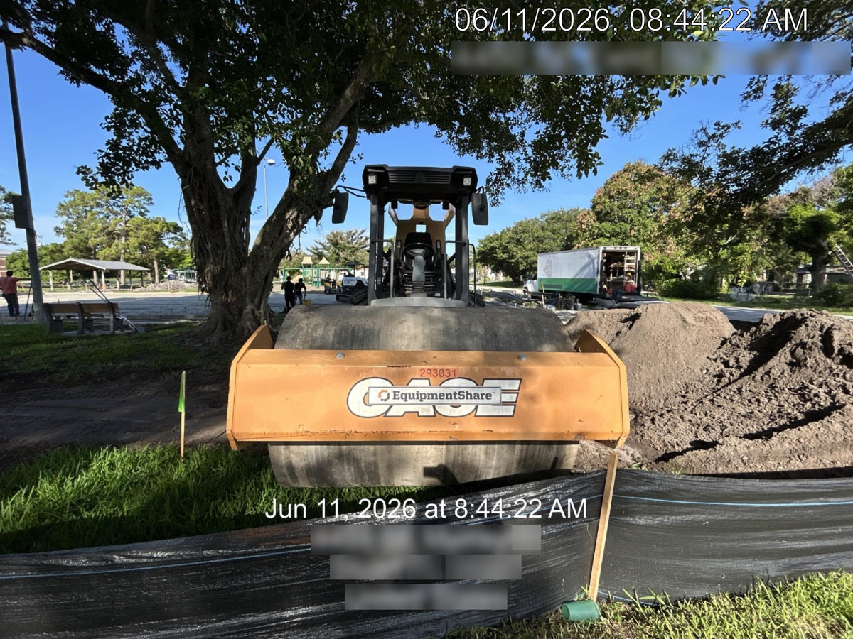 2023 CASE SV211E