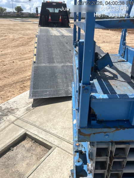 2017 Genie GS-1930 Genie GS-1930 Lift w/Fixed Rail and Chain Entry