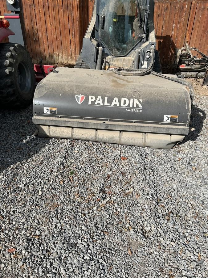 2025 PALADIN Sweepster SB72