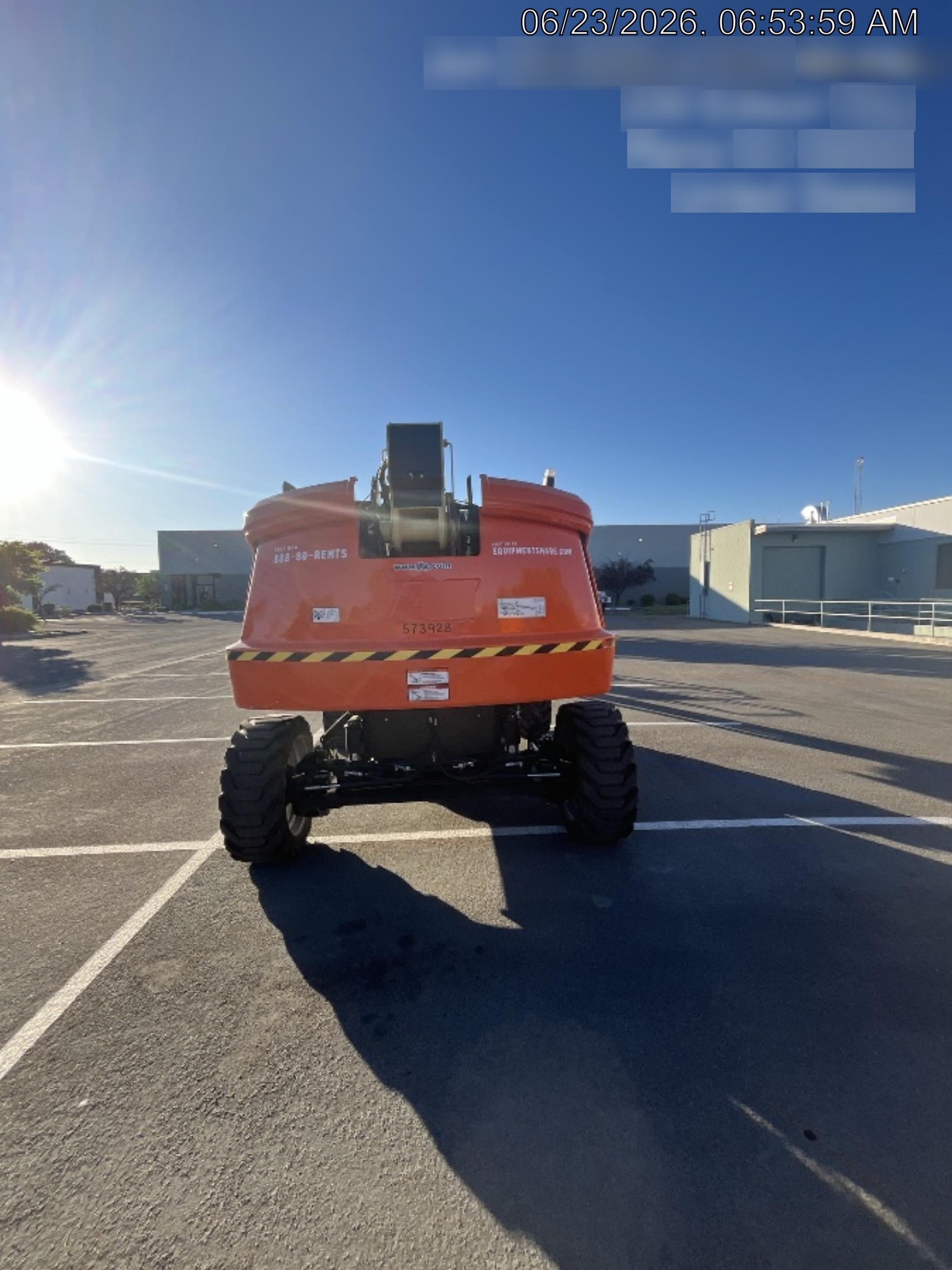 2025 JLG 660SJ