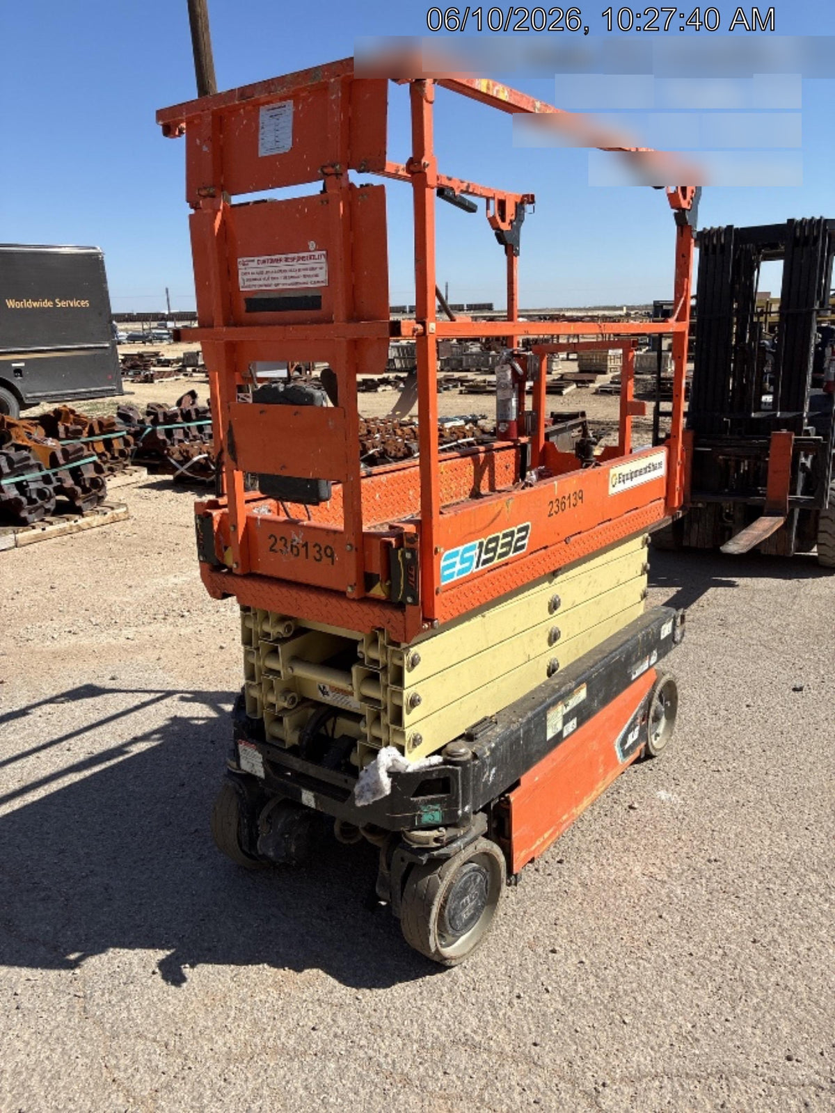 2022 JLG ES1932