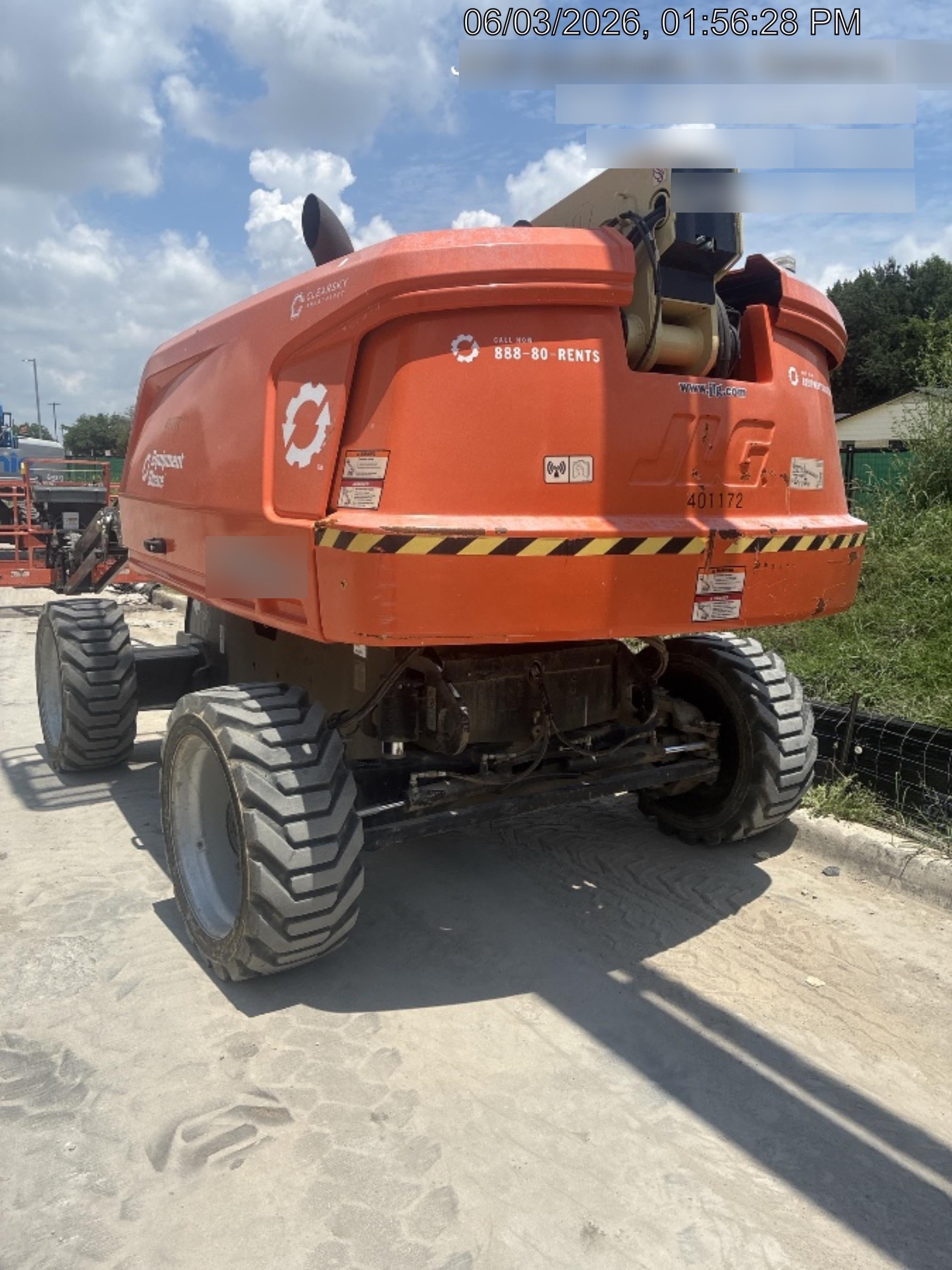 2024 JLG 660SJ