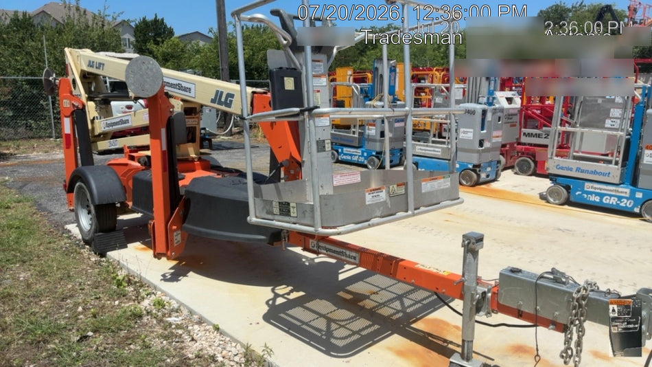 2022 JLG T350