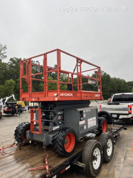 2017 SKYJACK SJ6832 RT