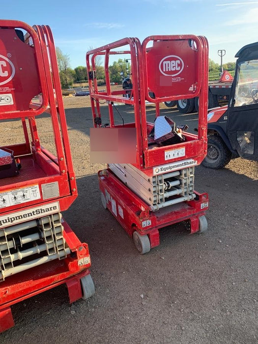 2017 MEC 1330SE 13' Scissor Lift w/Full 2 Year Extended Warranty