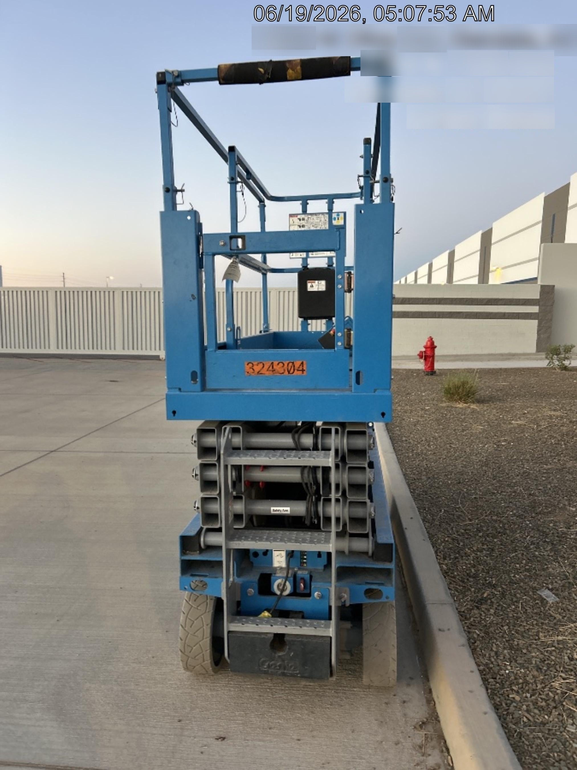 2023 GENIE GS-2632