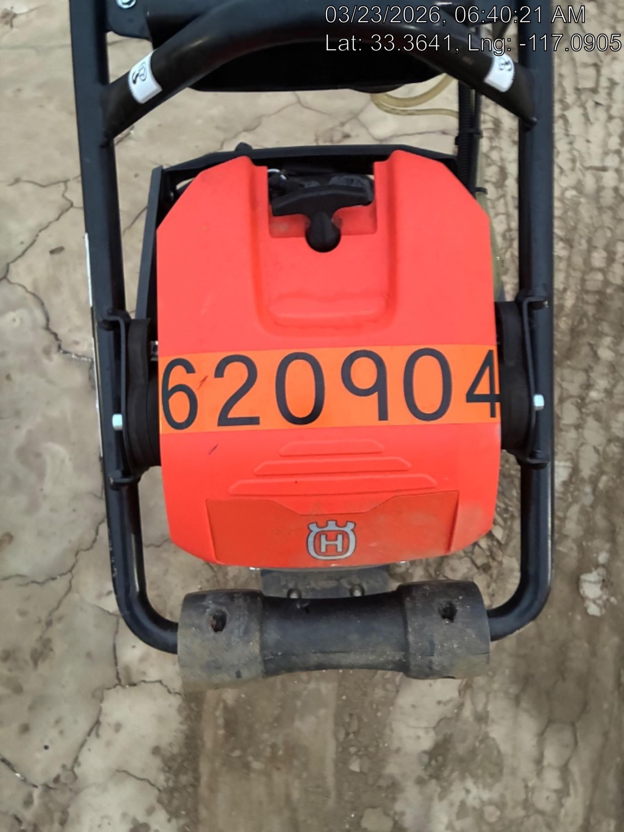 2025 HUSQVARNA LT5005
