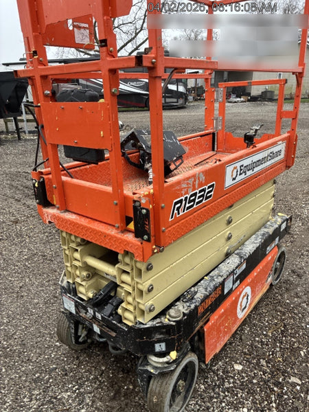 2022 JLG R1932
