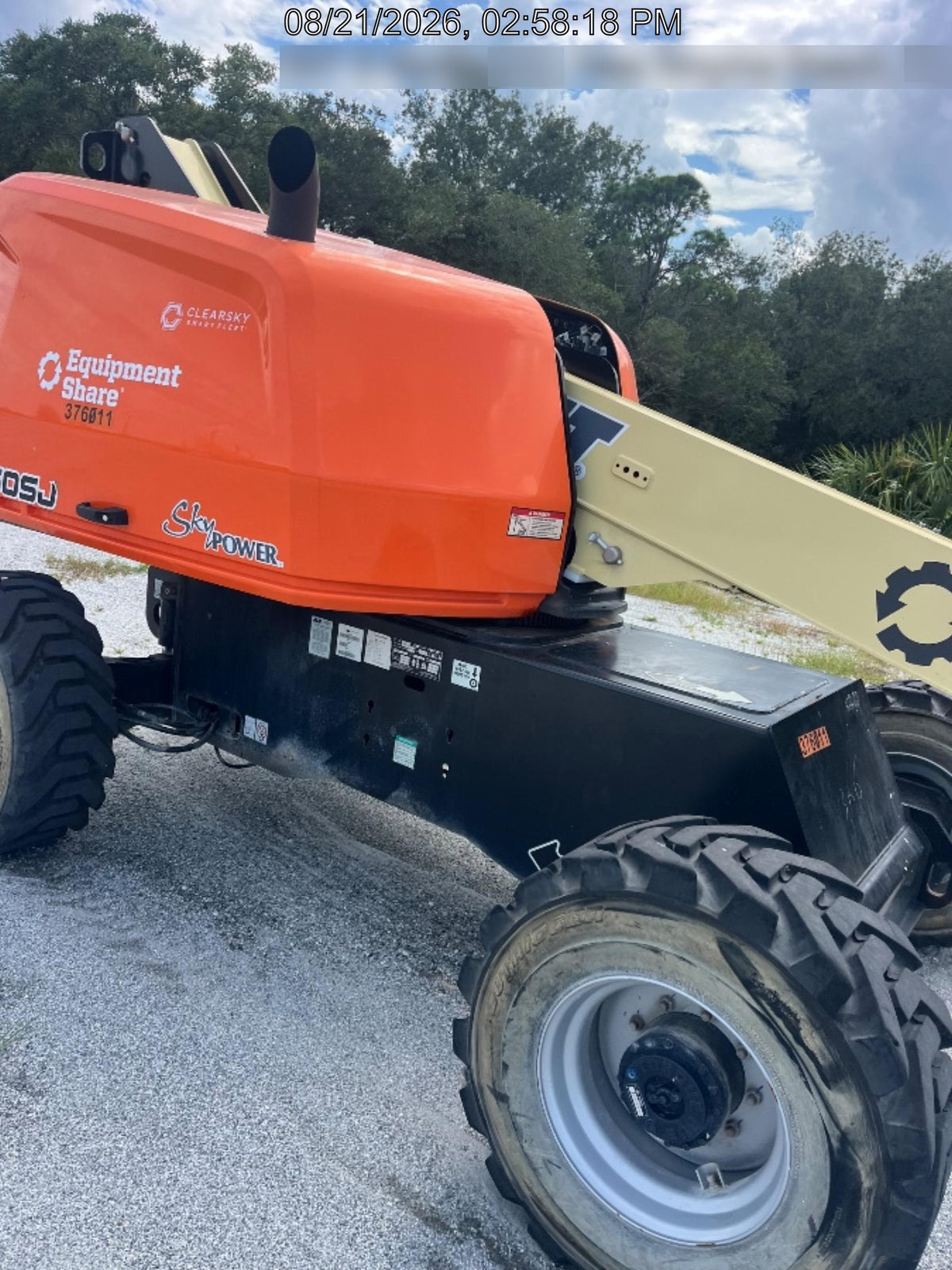 2023 JLG 460SJ