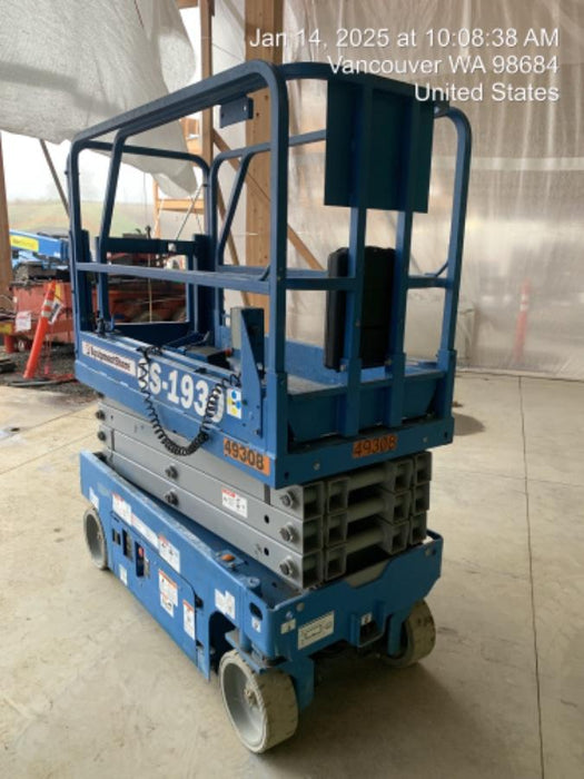 2019 Genie GS-1930 Half Height Swing Gate, 800W Inverter