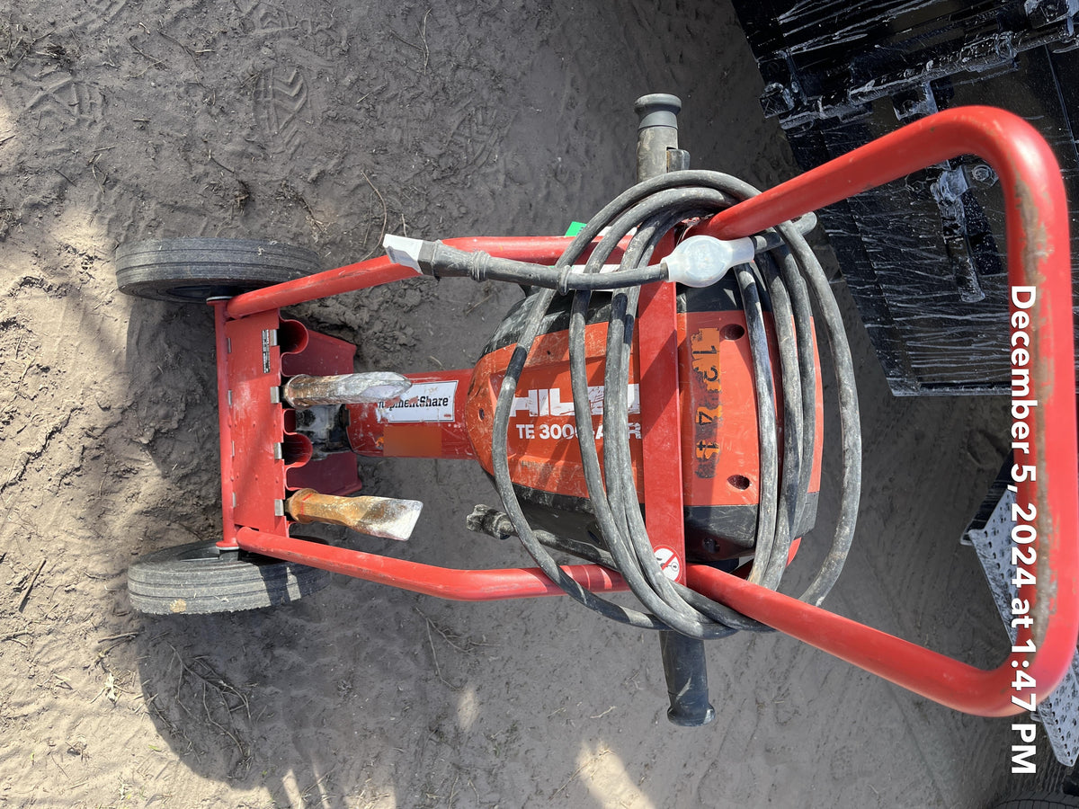2021 HILTI TE 3000-AVR
